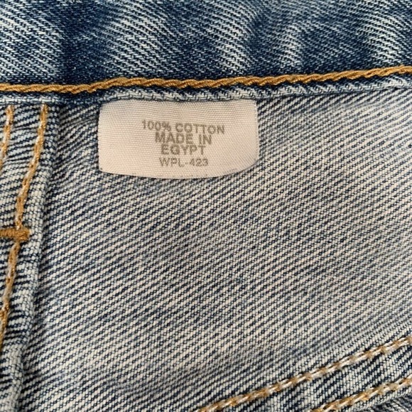 LEVIS 501 Hand Embroidered Shorts Daisy Unisex 30 Size 8 Y2K 100% Cotton - Picture 9 of 10